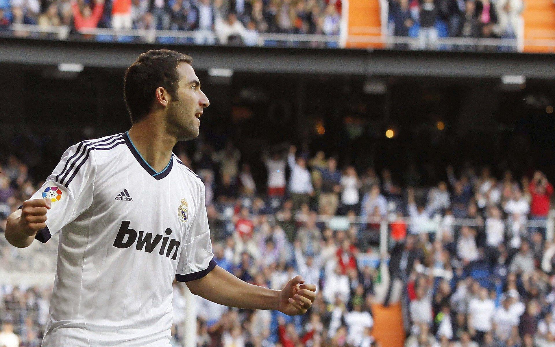 中国足彩网_亚马尔以69次成功过人领跑五大联赛榜单，库杜斯位列第二展现突破实力